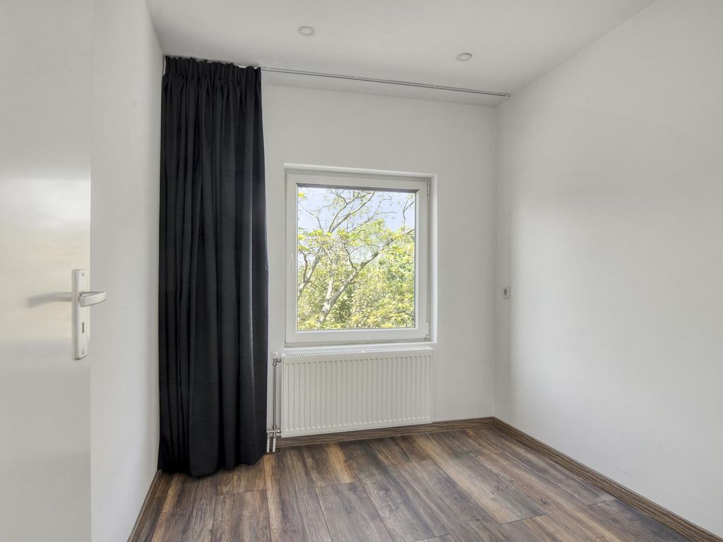 Vlaardingerdijk 123A, SCHIEDAM