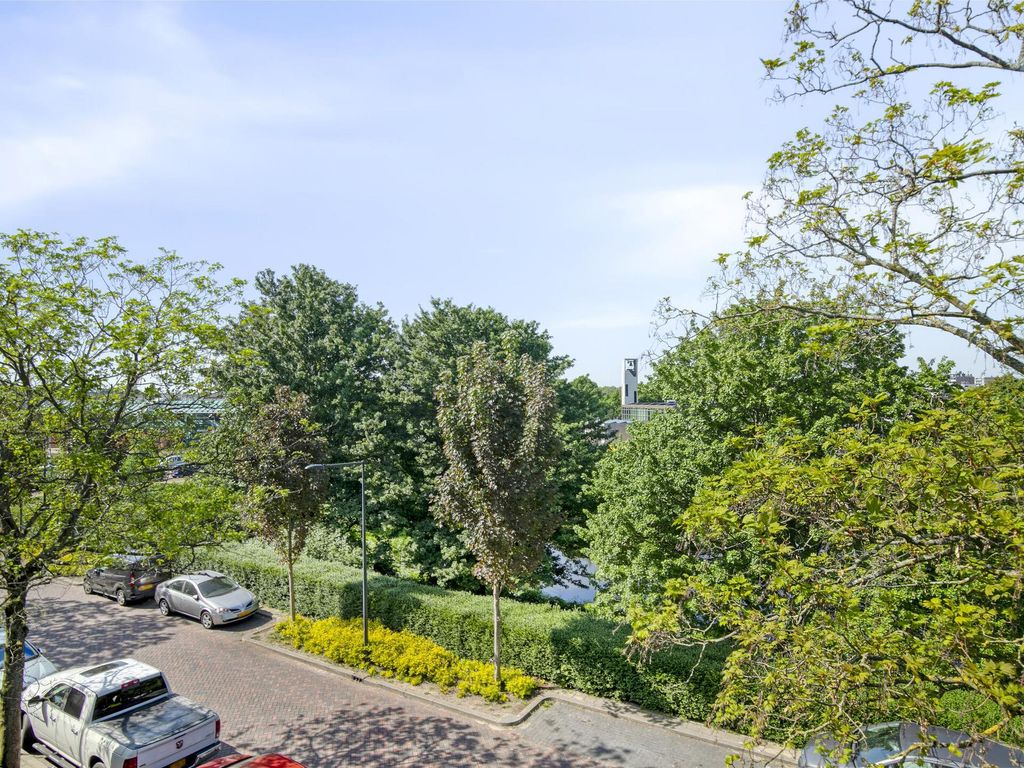 Vlaardingerdijk 123A, SCHIEDAM