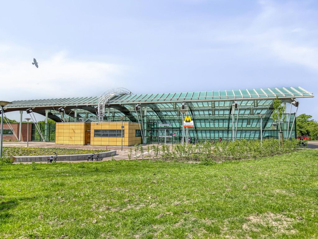 Vlaardingerdijk 123A, SCHIEDAM