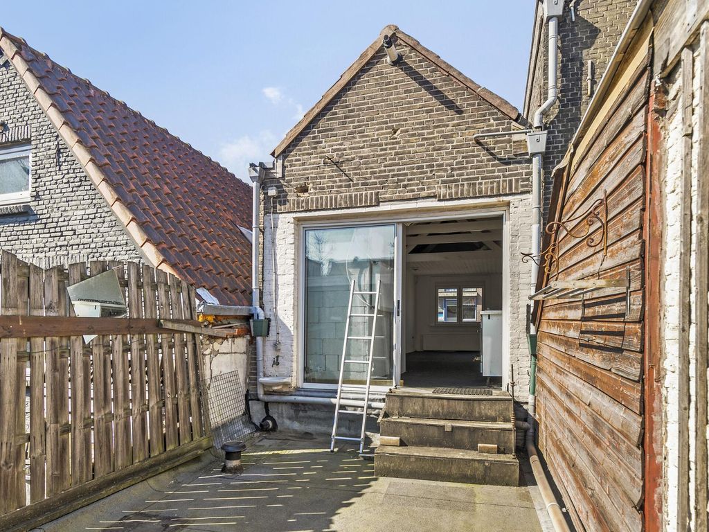 Broersveld 114, SCHIEDAM