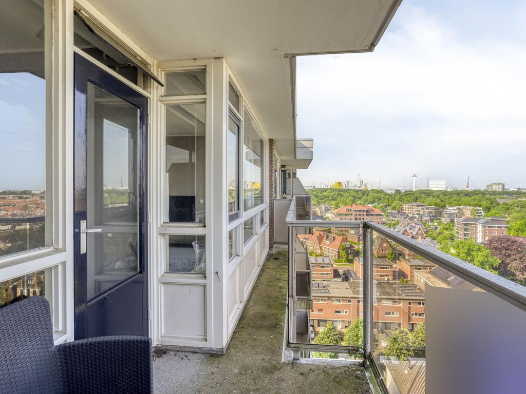 Over de Vesten 135, SCHIEDAM