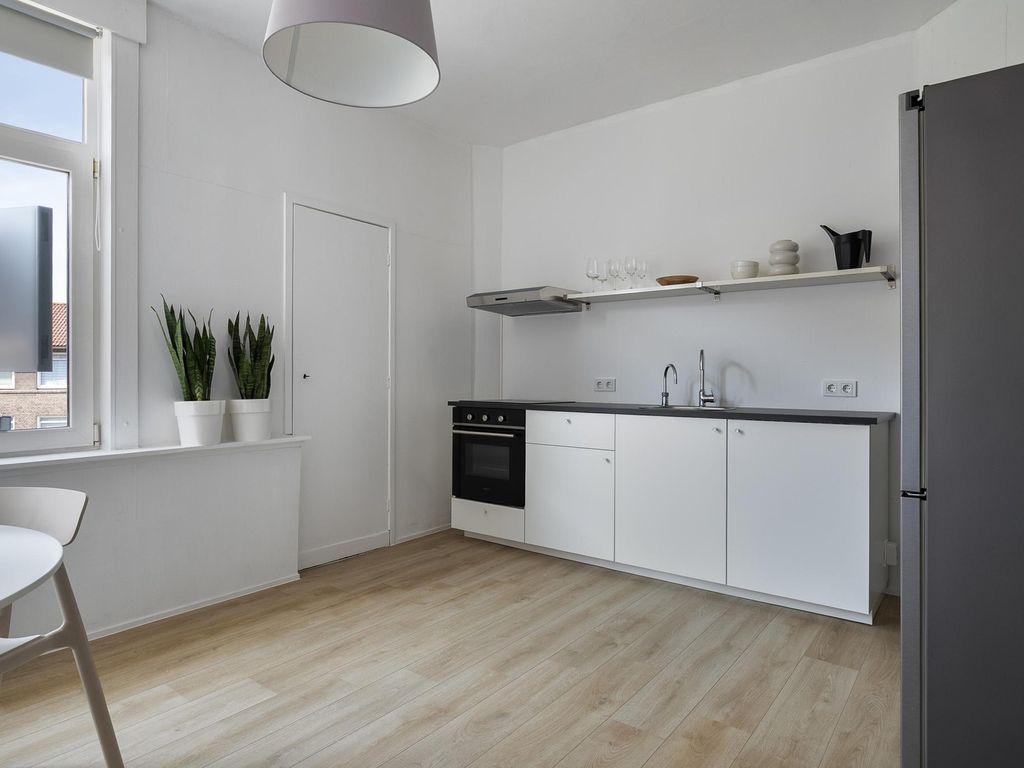 Voltastraat 5A, SCHIEDAM