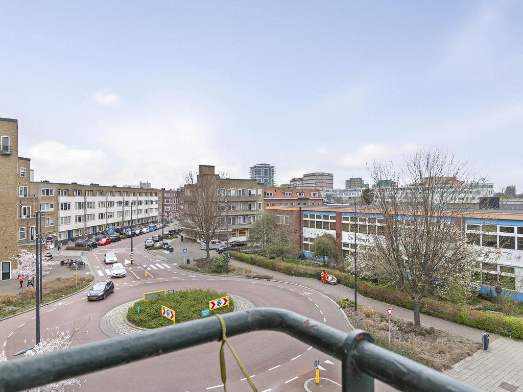 Lorentzplein 30, SCHIEDAM