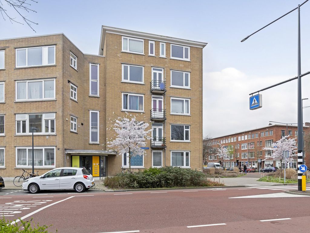 Lorentzplein 30, SCHIEDAM