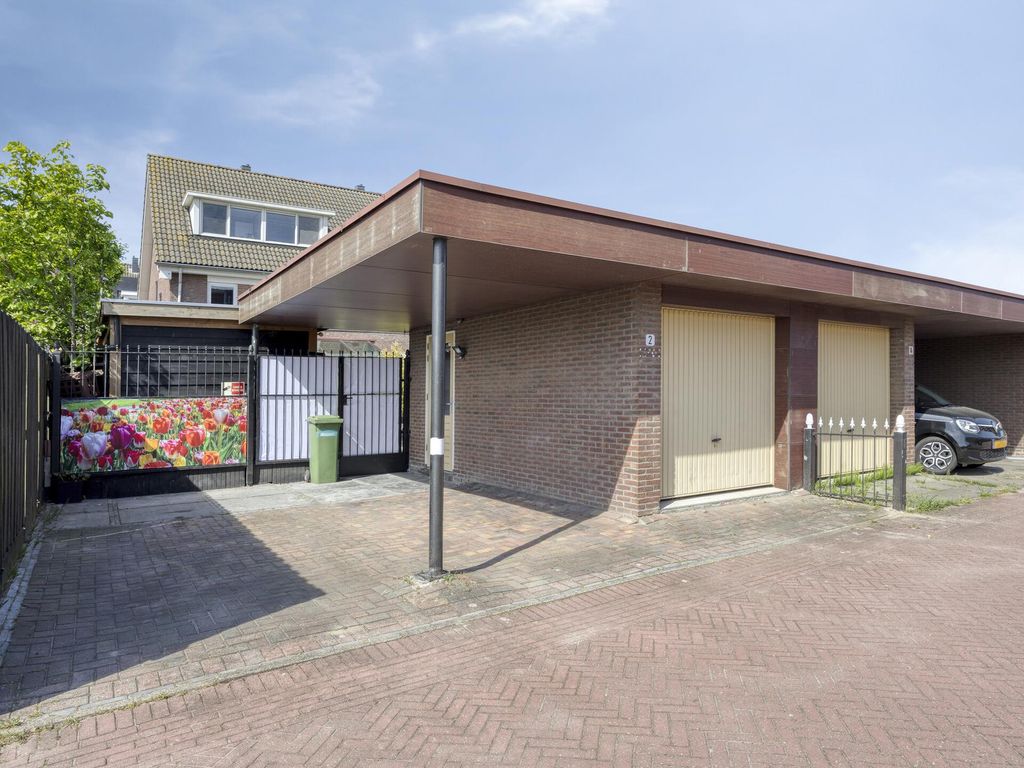 Willem Hasekampstraat 2, SCHIEDAM