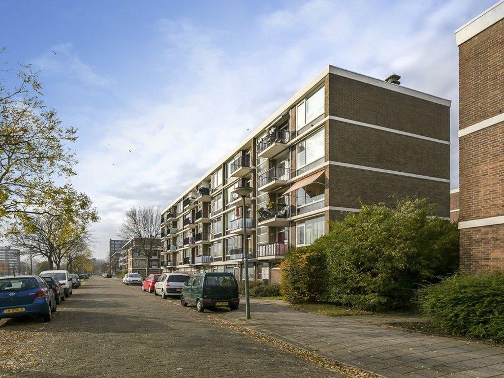 Burgemeester Van Haarenlaan 692, SCHIEDAM