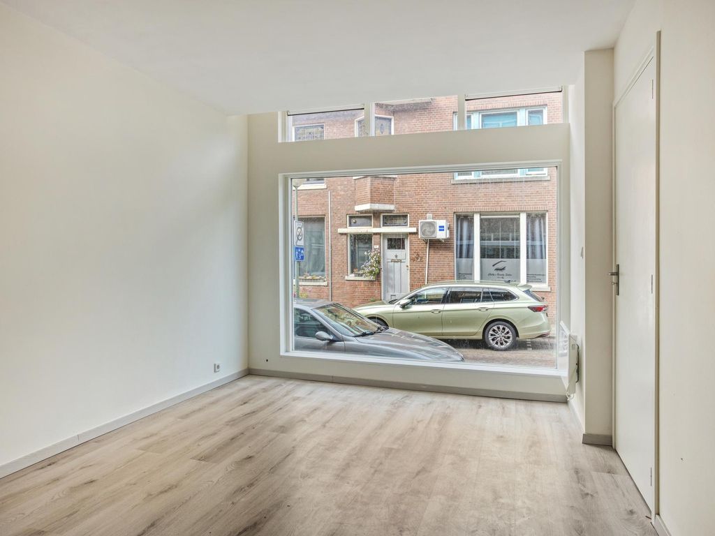 Hobbemastraat 8B, SCHIEDAM