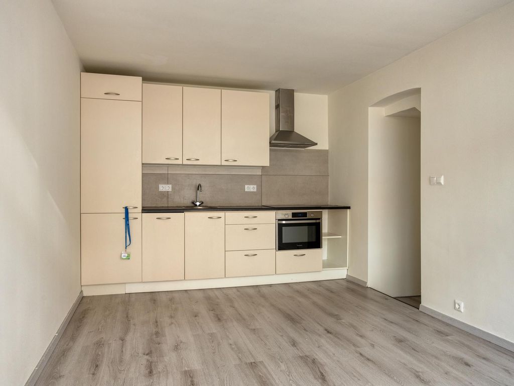 Hobbemastraat 8B, SCHIEDAM
