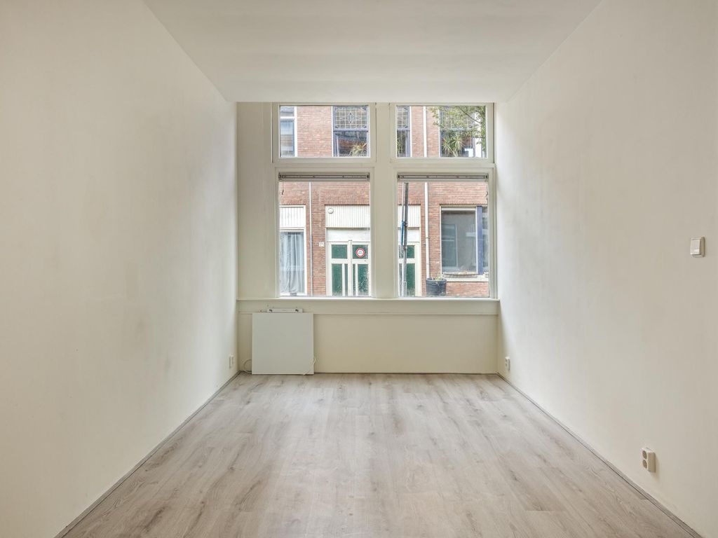 Hobbemastraat 8B, SCHIEDAM