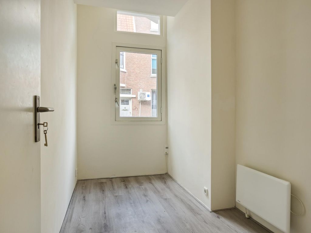 Hobbemastraat 8B, SCHIEDAM