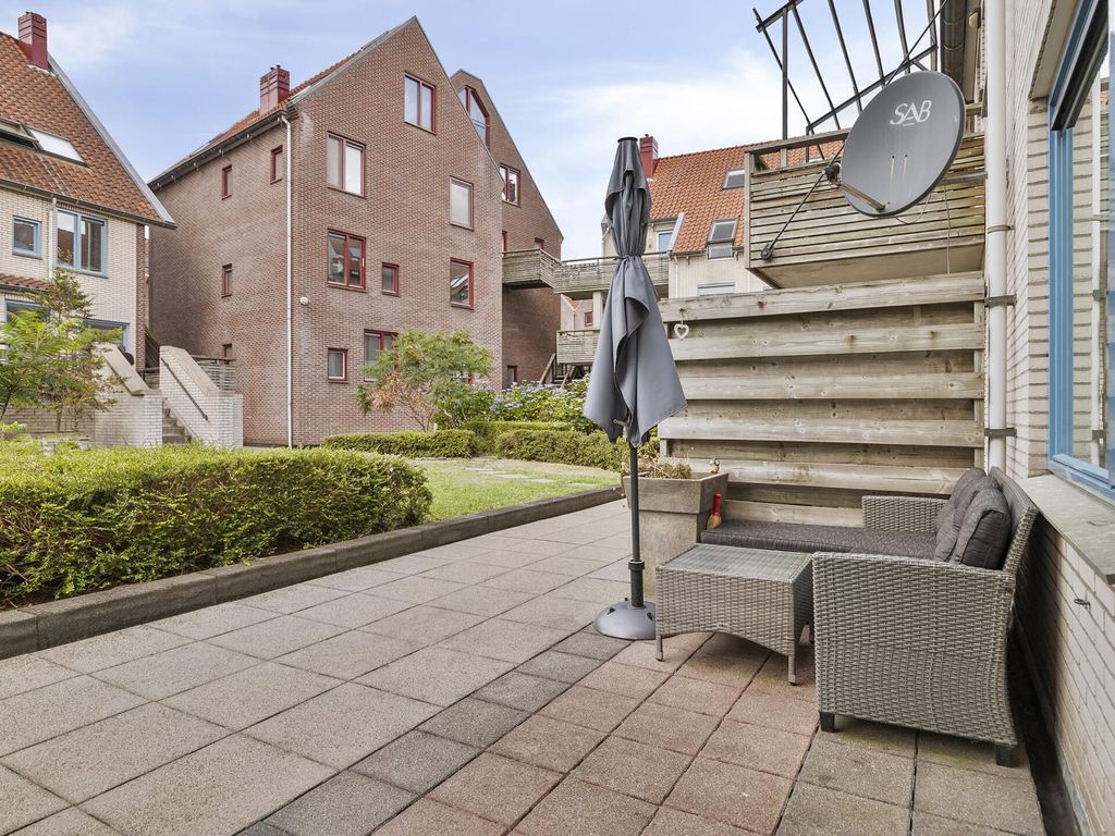 Sint Anna Zusterstraat 83, SCHIEDAM