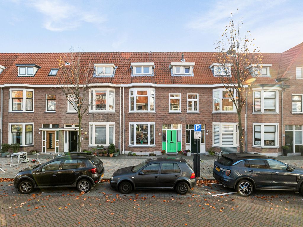Vondellaan 48, SCHIEDAM
