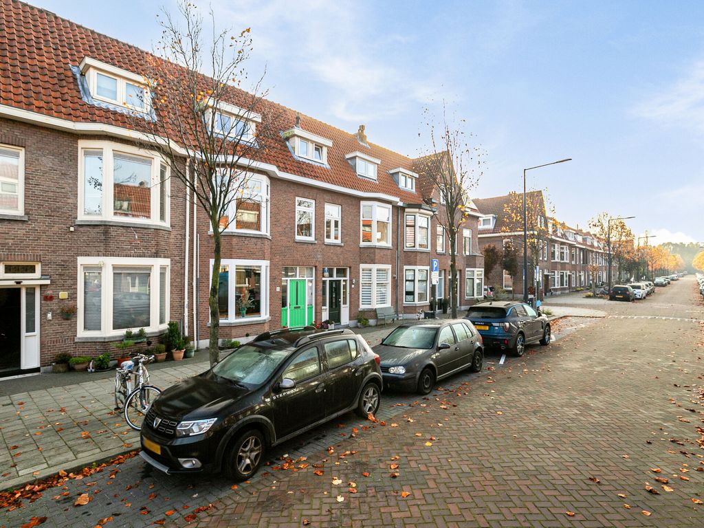 Vondellaan 48, SCHIEDAM