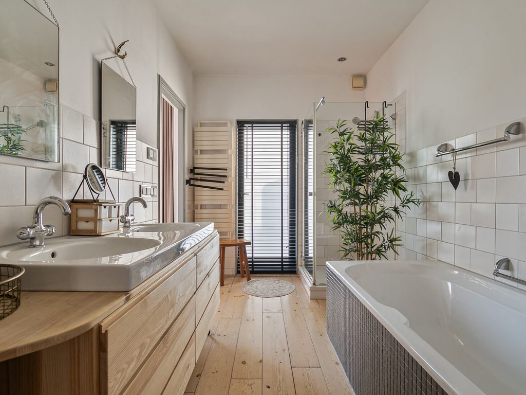 Vondellaan 48, SCHIEDAM