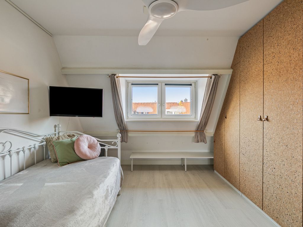 Vondellaan 48, SCHIEDAM