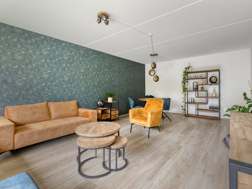 Bachplein 234, SCHIEDAM