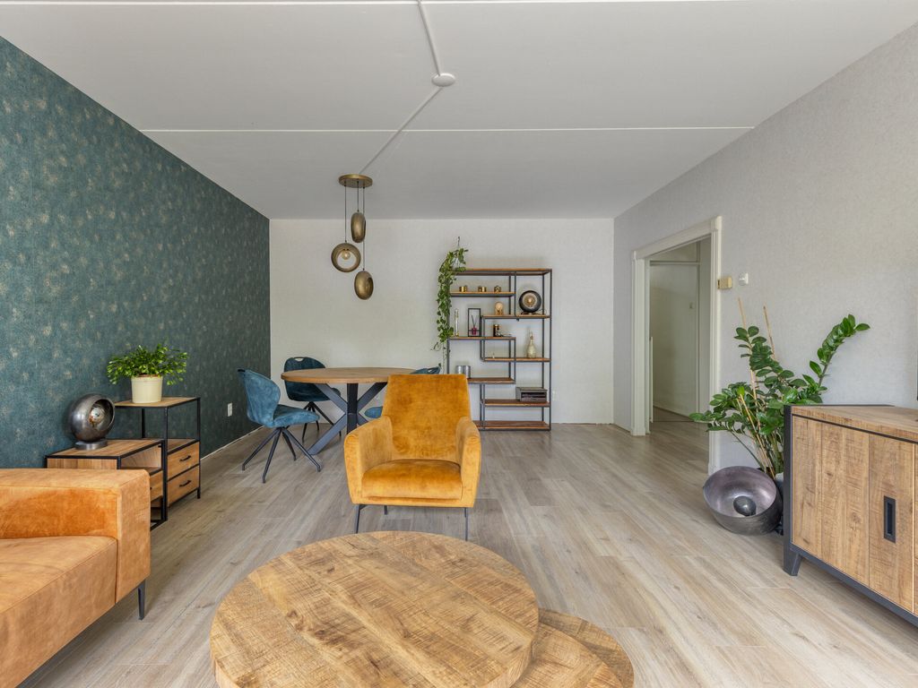 Bachplein 234, SCHIEDAM