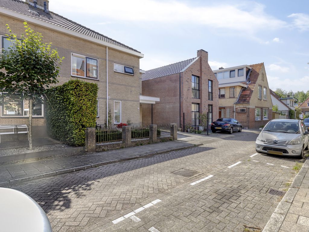 Westpolderstraat 10, SCHIEDAM