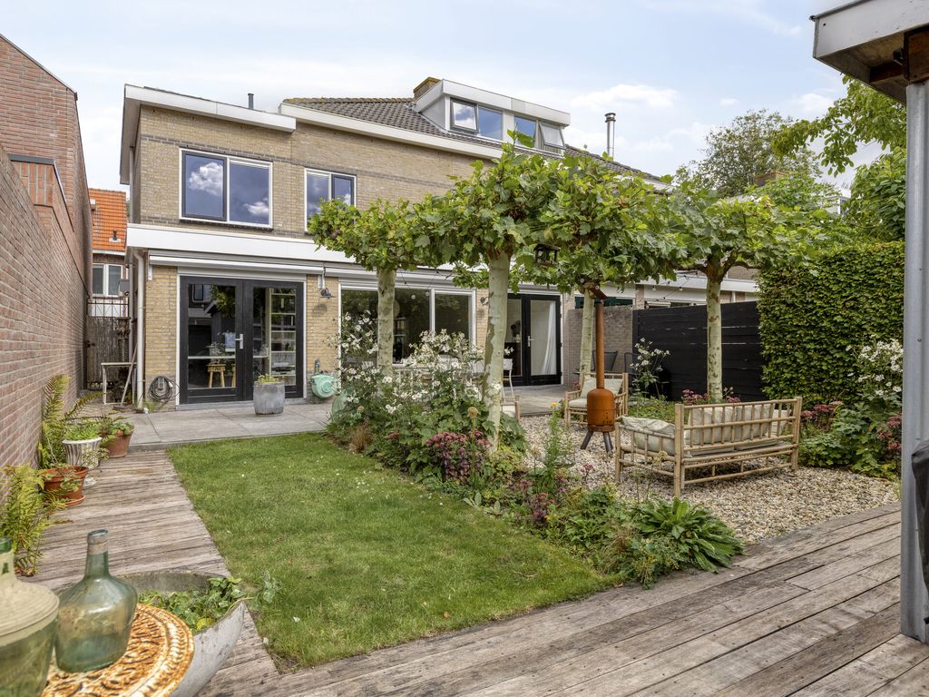 Westpolderstraat 10, SCHIEDAM