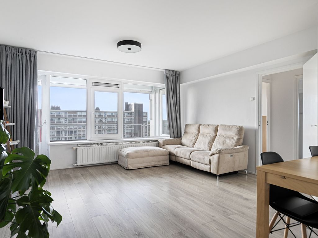 Louis Raemaekersstraat 289, SCHIEDAM