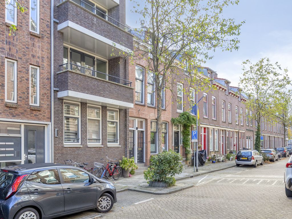 Willem van Hillegaersbergstraat 52B, ROTTERDAM