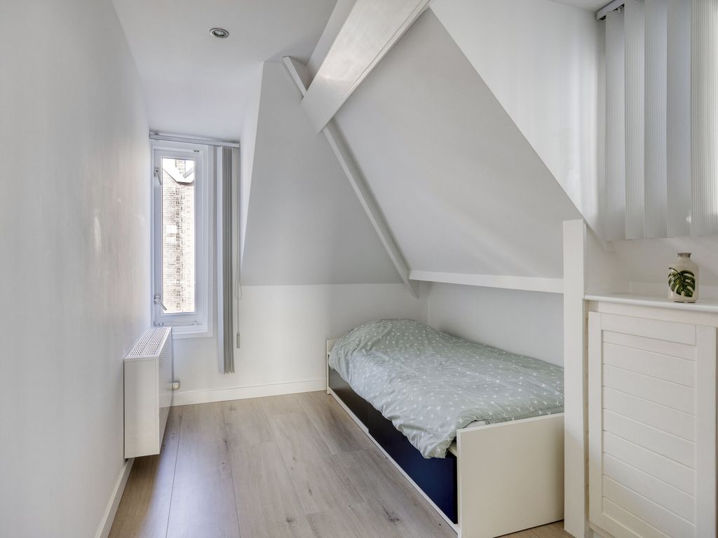 Willem van Hillegaersbergstraat 52B, ROTTERDAM