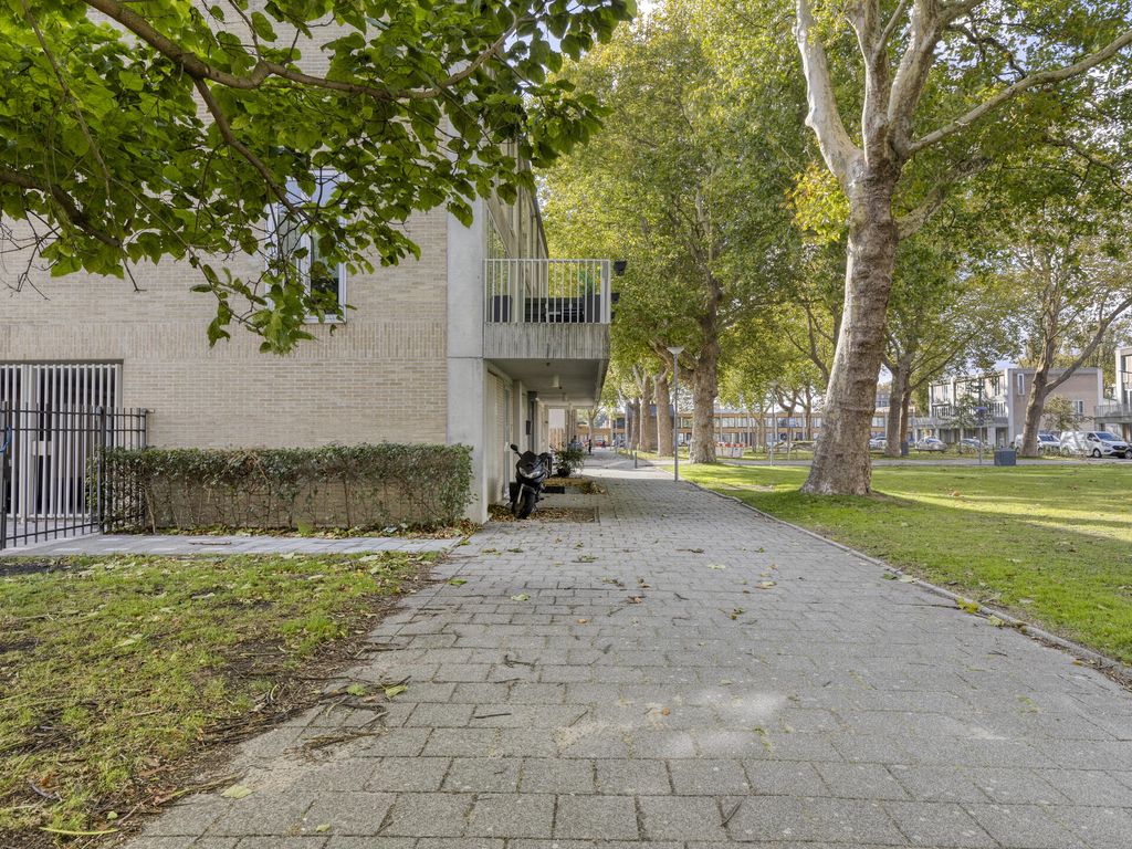 Pauwenburg 20, ROTTERDAM