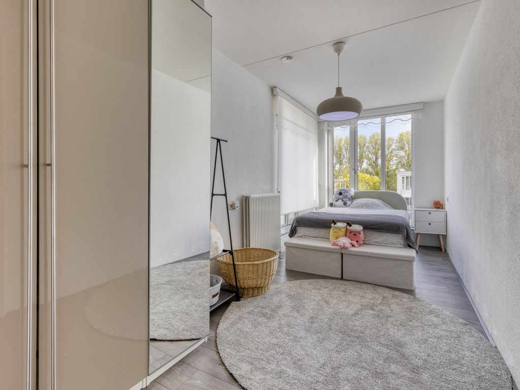 Pauwenburg 20, ROTTERDAM
