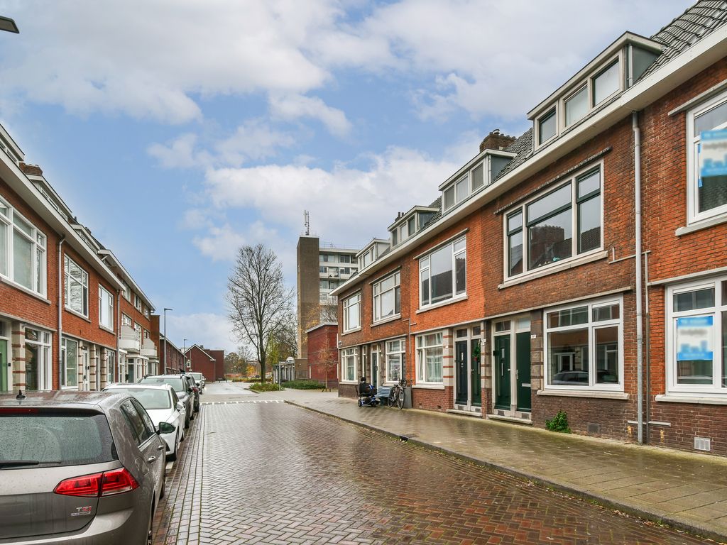 Daltonstraat 39B, SCHIEDAM