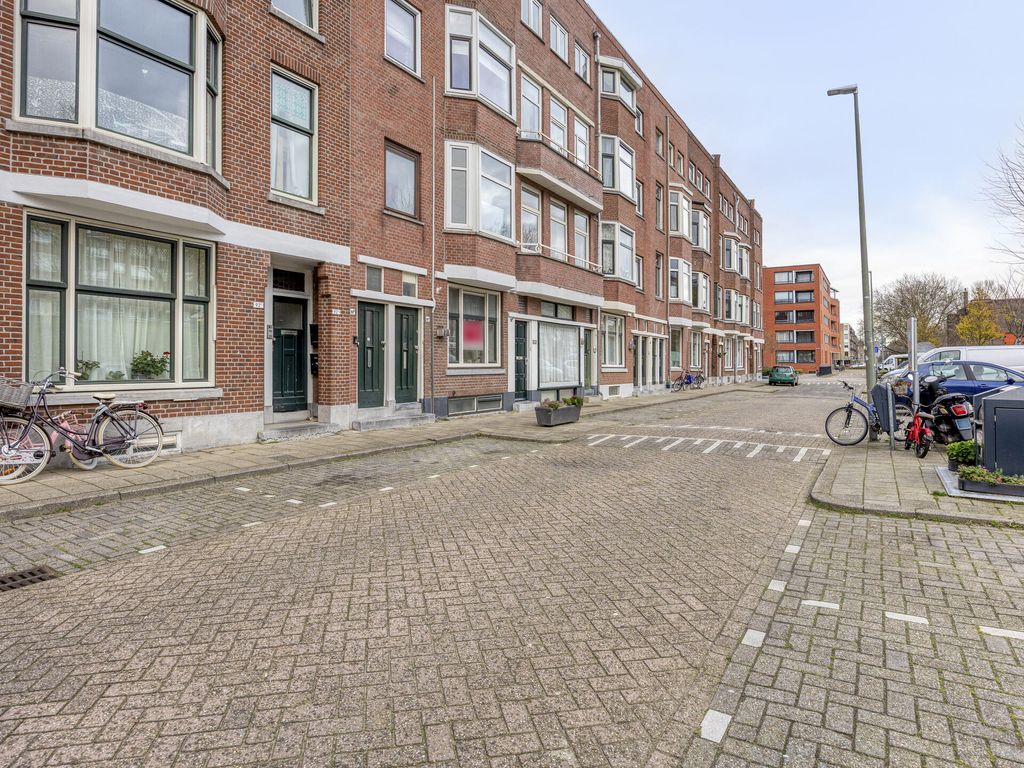 Rotterdamsedijk 90B 1, SCHIEDAM