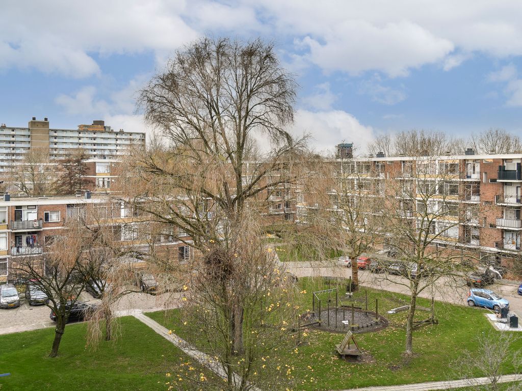 Burgemeester Van Haarenlaan 682, SCHIEDAM