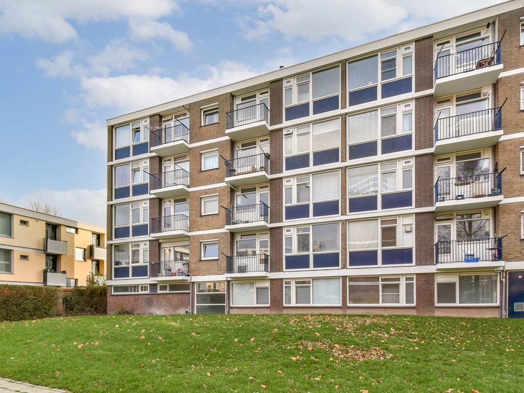 Burgemeester Van Haarenlaan 682, SCHIEDAM