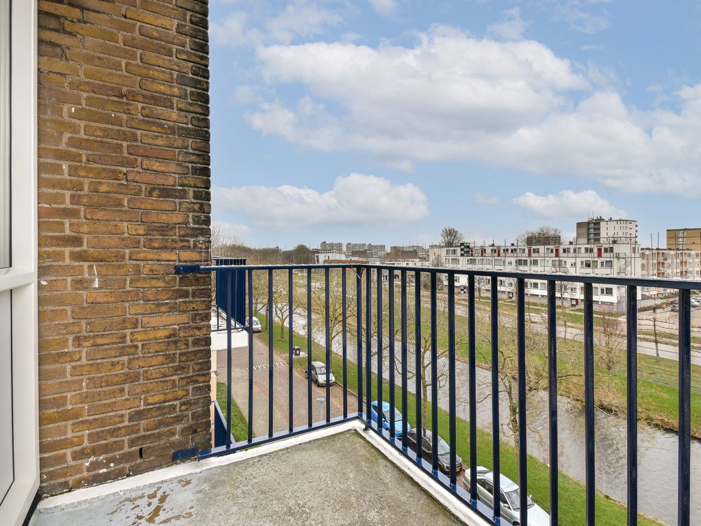 Burgemeester Van Haarenlaan 682, SCHIEDAM