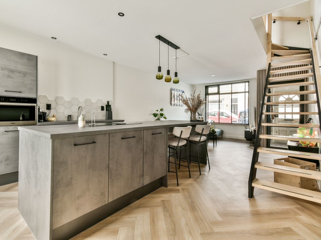 Puttershoeksestraat 31, SCHIEDAM