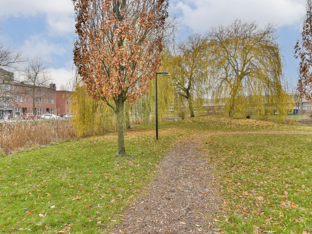 Johan Braakensiekstraat 147, SCHIEDAM