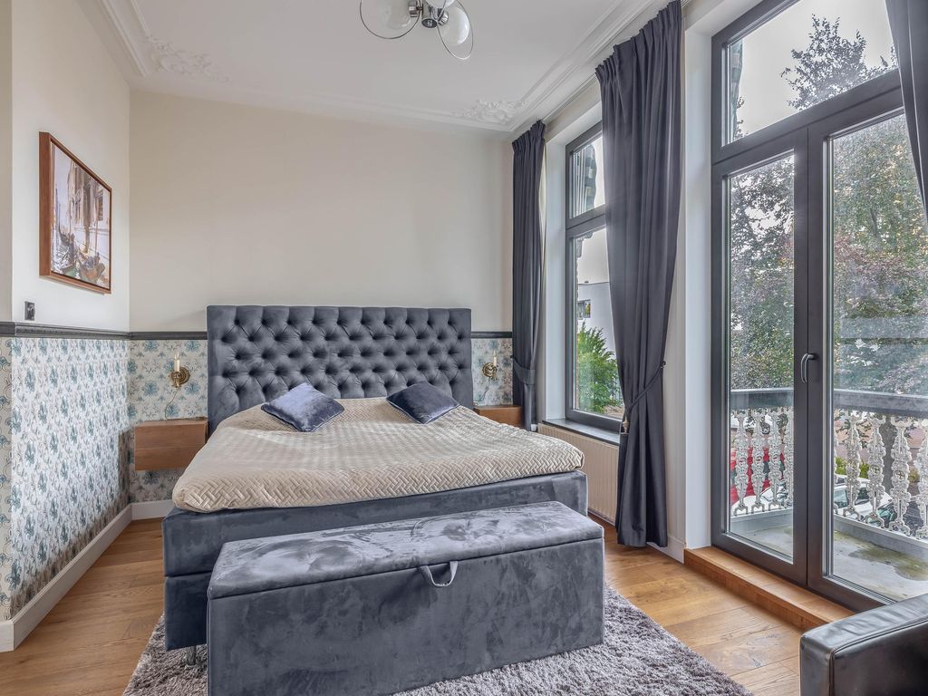 Singel 100, SCHIEDAM