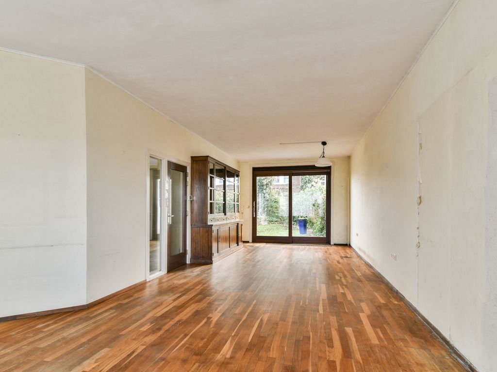 Juliana van Stolbergstraat 11, SCHIEDAM