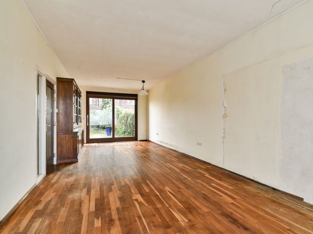 Juliana van Stolbergstraat 11, SCHIEDAM