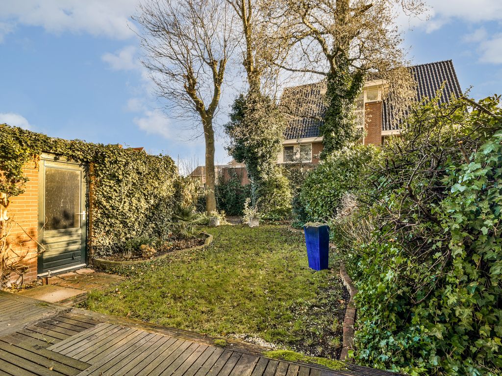 Juliana van Stolbergstraat 11, SCHIEDAM