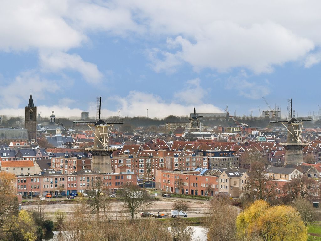 Johan Braakensiekstraat 147, SCHIEDAM