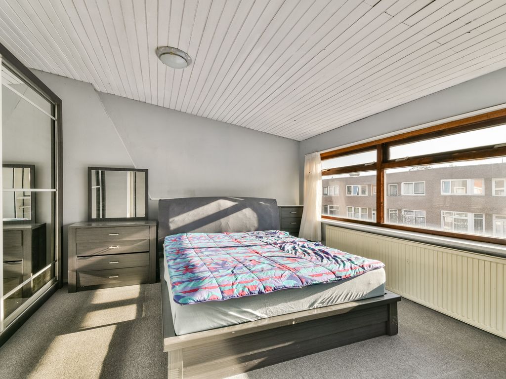 Van Ruijsdaellaan 44, SCHIEDAM