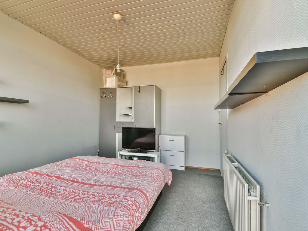 Van Ruijsdaellaan 44, SCHIEDAM