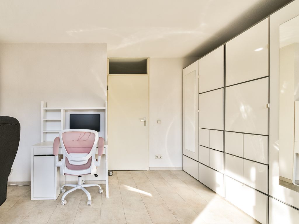 Mathenesserdijk 133B, ROTTERDAM