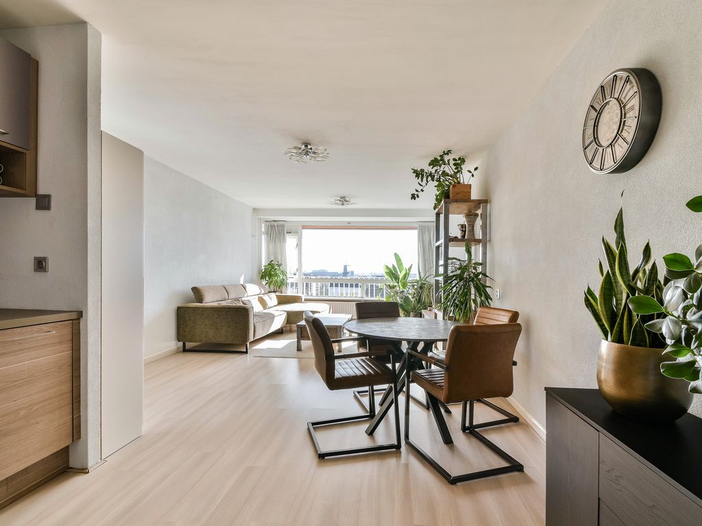 Over de Vesten 96, SCHIEDAM