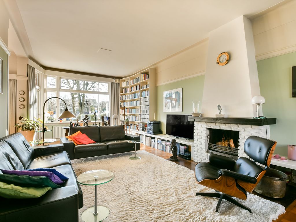 Burgemeester Knappertlaan 130, SCHIEDAM