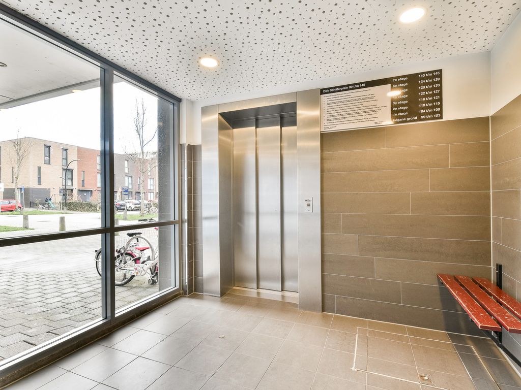Dirk Sch&auml;ferplein 127, SCHIEDAM