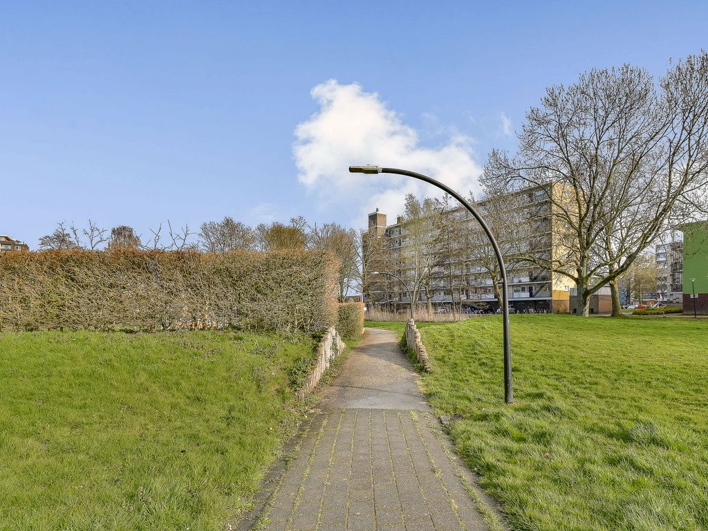 Dirk Sch&auml;ferplein 127, SCHIEDAM