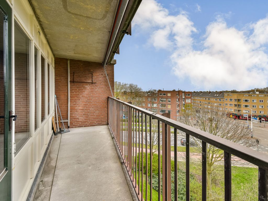 Veeartsweg 49, SCHIEDAM