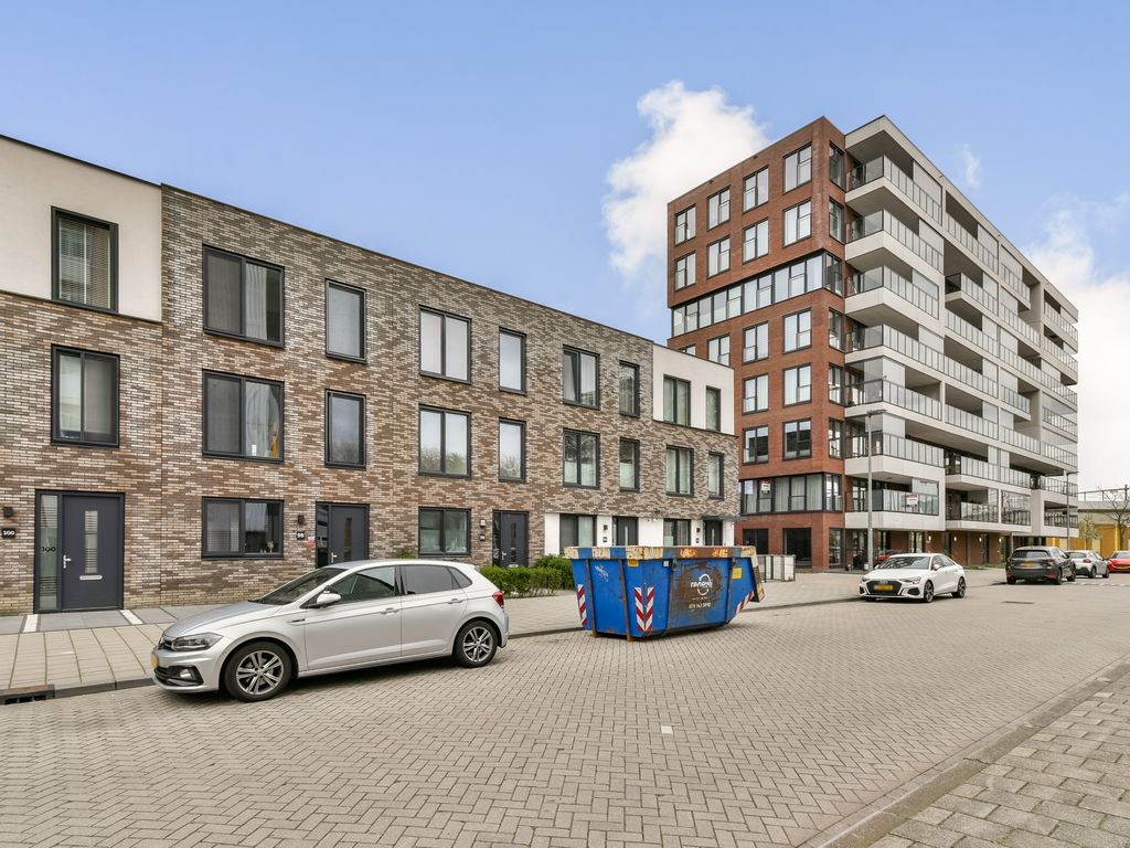 Johan Braakensiekstraat 98, SCHIEDAM