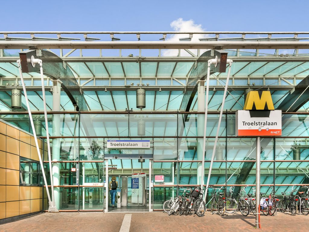 Rembrandtlaan 107, SCHIEDAM